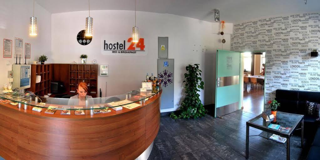Hostel24 Bed&Breakfast บิดกอชซ์ ภายนอก รูปภาพ